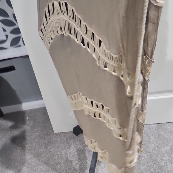 Umgee Boho Crochet Vest in Cream and Brown - Picture 4 of 8